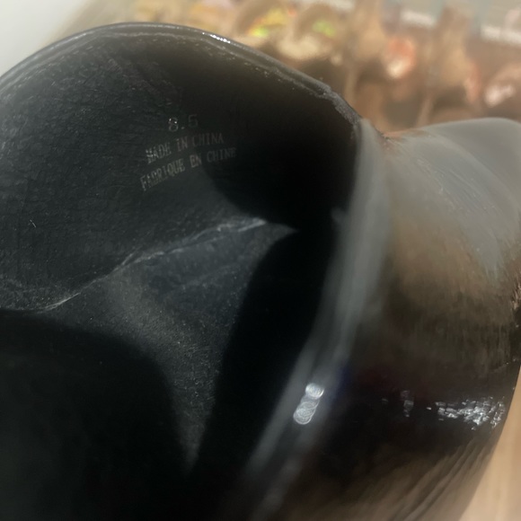 Jeffrey C. mule slides - Picture 2 of 4